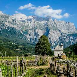 Valbona Pass Group Tour 3 days/2 nights