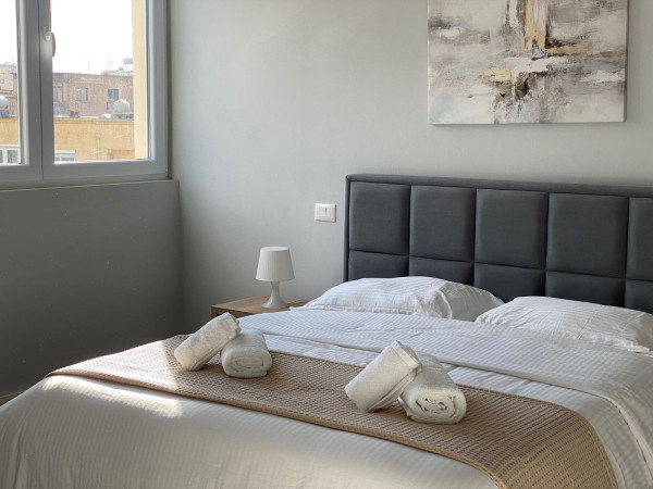 AVENUE Apartment 03 Tirana