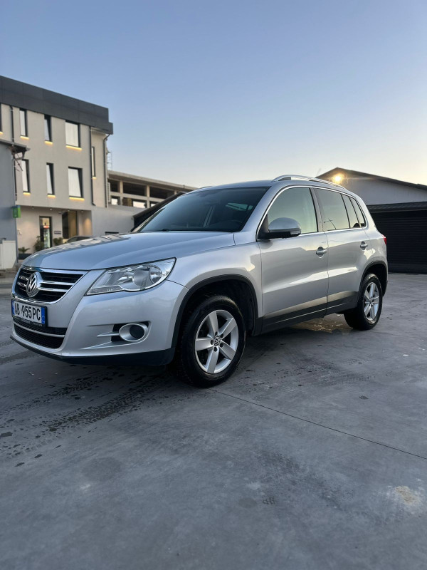 VW-Tiguan Automatic Car Diesel