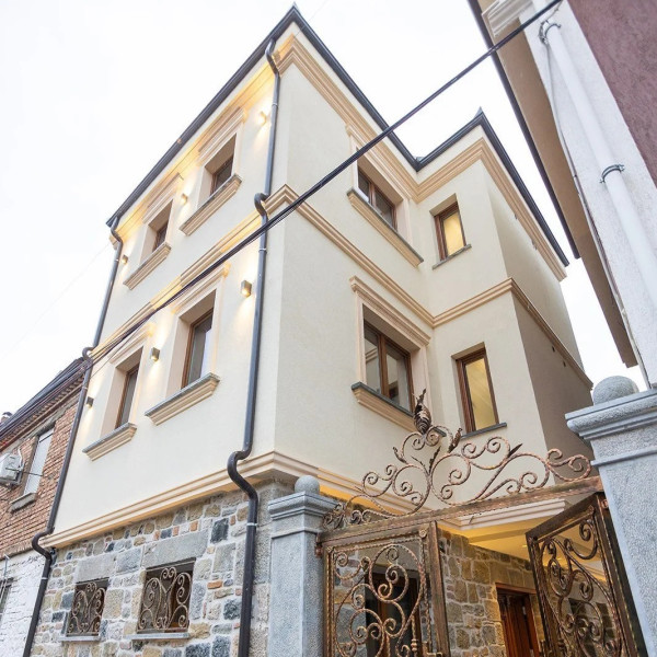 Moonlight Serenade B&B Korca